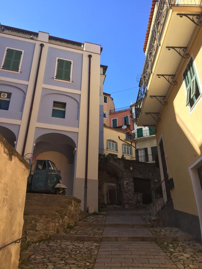 Bed and Breakfast A Ca Du Barba Ge Vallebona Экстерьер фото